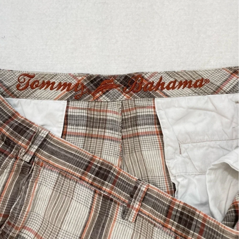 Tommy Bahama plaid linen and silk men’s flat front shorts, pockets size 42 waist